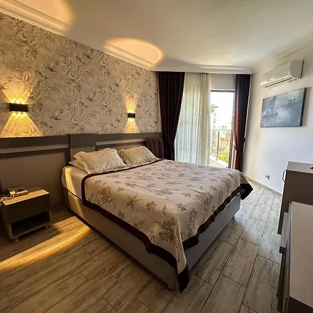 Monte Carlo Hotel 4*