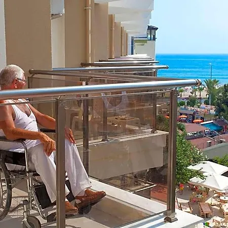 Monte Carlo Hotel