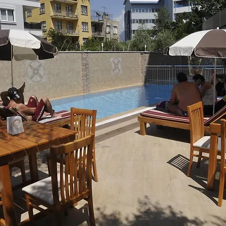 Monte Carlo Szálloda Alanya