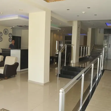 Monte Carlo Отель