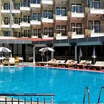 Monte Carlo אלאניה