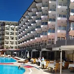 מלון Monte Carlo 4*