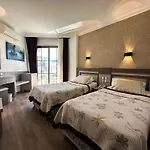 Monte Carlo 4* אלאניה