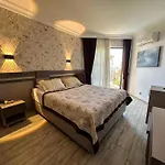 Monte Carlo מלון 4*