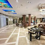 מלון Monte Carlo 4*