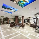 Monte Carlo מלון אלאניה