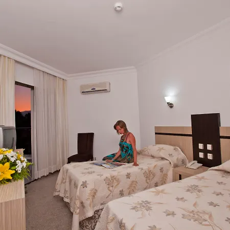 Отель Monte Carlo 4*
